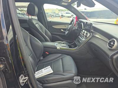 2022 Mercedes-Benz GLC 300 - zdjęcie 8 z 21 - miniatura