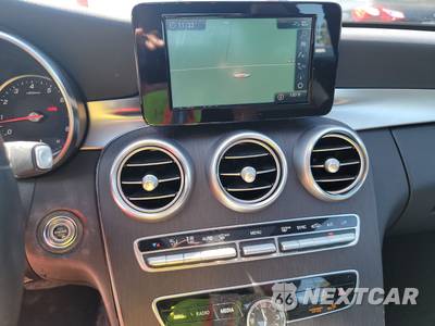 2019 Mercedes-Benz C 300 4MATIC Sedan - zdjęcie 11 z 44 - miniatura