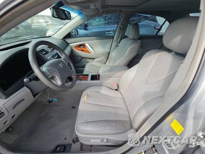2011 Toyota Camry Hybrid - zdjęcie 7 z 23 - miniatura