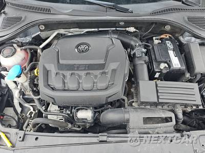 2020 Volkswagen Passat 2.0T SE - zdjęcie 15 z 24 - miniatura
