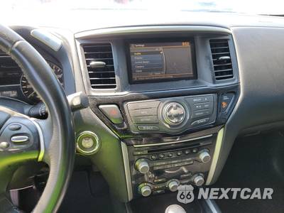 2014 Nissan Pathfinder SV - zdjęcie 11 z 35 - miniatura