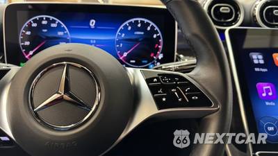 2025 Mercedes-Benz GLC 300 - zdjęcie 15 z 21 - miniatura