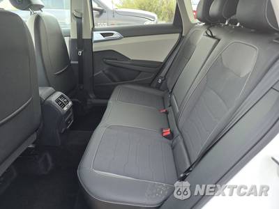 2025 Volkswagen Taos SE - zdjęcie 13 z 24 - miniatura