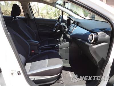 2025 Nissan Versa SV - zdjęcie 48 z 97 - miniatura