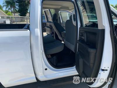 2018 Ram 1500 Tradesman Extended Cab Medium Bed - zdjęcie 13 z 23 - miniatura