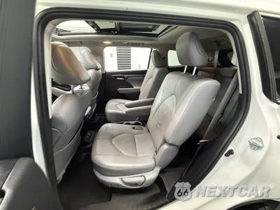 2021 Toyota Highlander Platinum - zdjęcie 22 z 30 - miniatura