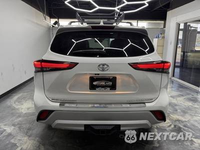 2021 Toyota Highlander Platinum - zdjęcie 4 z 30 - miniatura