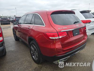 2019 Mercedes-Benz GLC 300 - zdjęcie 6 z 27 - miniatura