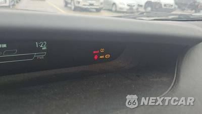 2013 Toyota Prius Three - zdjęcie 22 z 35 - miniatura