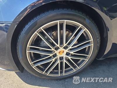 2018 Porsche Panamera 4S - zdjęcie 8 z 30 - miniatura