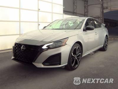 2023 Nissan Altima SR - zdjęcie 1 z 31 - miniatura