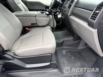 2021 Ford Super Duty F-550 Cab Chassis XL Regular Cab DRW - zdjęcie 7 z 70 - miniatura