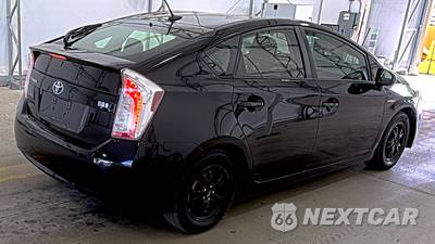 2014 Toyota Prius Three - zdjęcie 4 z 35 - miniatura