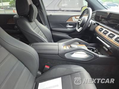 2025 Mercedes-Benz GLS 580 4MATIC - zdjęcie 8 z 20 - miniatura