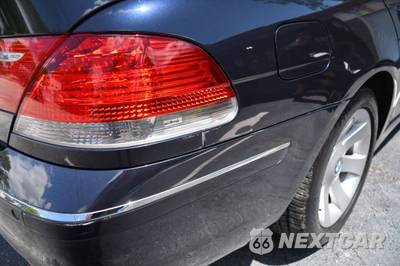 2006 BMW 7 Series Sedan 750Li - zdjęcie 47 z 50 - miniatura