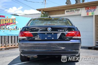 2006 BMW 7 Series Sedan 750Li - zdjęcie 30 z 50 - miniatura