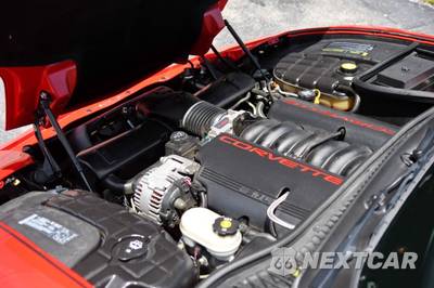 2004 Chevrolet Corvette Coupe - zdjęcie 21 z 44 - miniatura