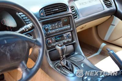 2004 Chevrolet Corvette Coupe - zdjęcie 19 z 44 - miniatura