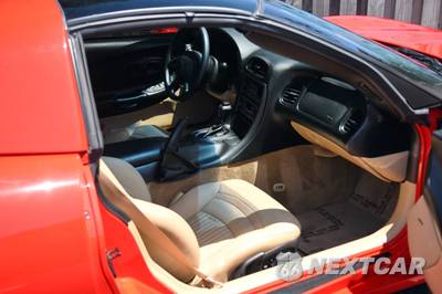 2004 Chevrolet Corvette Coupe - zdjęcie 37 z 44 - miniatura