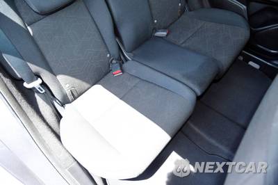 2015 Honda Fit EX - zdjęcie 34 z 40 - miniatura