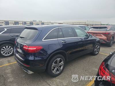 2019 Mercedes-Benz GLC 300 4MATIC - zdjęcie 4 z 31 - miniatura