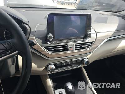 2025 Nissan Altima SV - zdjęcie 11 z 18 - miniatura