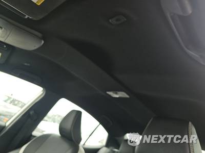2025 Toyota Camry SE - zdjęcie 18 z 29 - miniatura