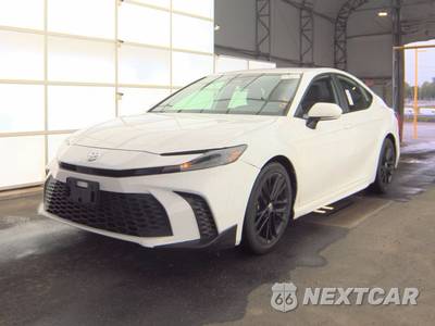 2025 Toyota Camry SE - zdjęcie 1 z 29 - miniatura