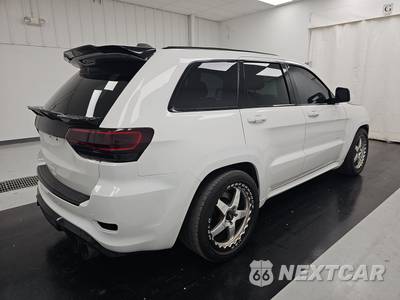 2018 Jeep Grand Cherokee Trackhawk - zdjęcie 4 z 17 - miniatura