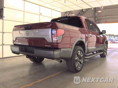 2024 Nissan TITAN Platinum Reserve Crew Cab Short Bed - zdjęcie 5 z 29 - miniatura