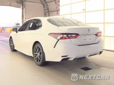 2024 Toyota Camry SE - zdjęcie 6 z 21 - miniatura