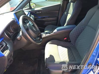 2021 Toyota C-HR XLE - zdjęcie 7 z 23 - miniatura