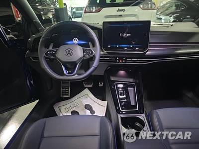 2026 Volkswagen Golf R - zdjęcie 14 z 24 - miniatura