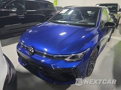 2026 Volkswagen Golf R - zdjęcie 2 z 24 - miniatura