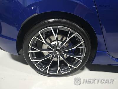 2026 Volkswagen Golf R - zdjęcie 10 z 24 - miniatura