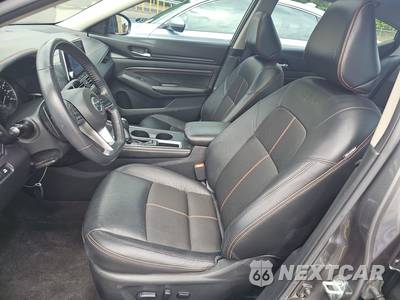 2022 Nissan Altima SR - zdjęcie 7 z 35 - miniatura