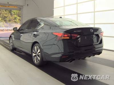 2019 Nissan Altima SL - zdjęcie 6 z 27 - miniatura