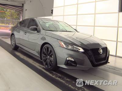 2022 Nissan Altima SR - zdjęcie 3 z 35 - miniatura