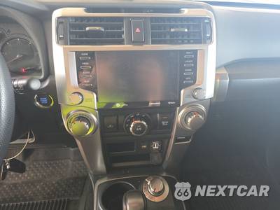 2023 Toyota 4Runner SR5 Premium - zdjęcie 11 z 28 - miniatura