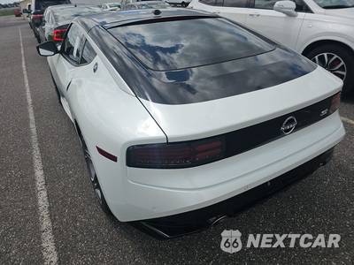 2023 Nissan Z Sport - zdjęcie 6 z 17 - miniatura