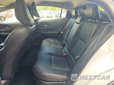 2023 Toyota Prius XLE - zdjęcie 13 z 26 - miniatura