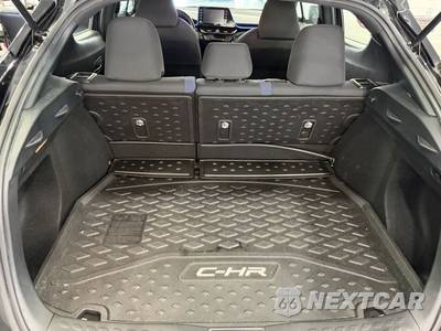 2020 Toyota C-HR XLE - zdjęcie 12 z 28 - miniatura