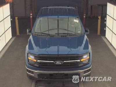 2025 Ford F-150 XLT Crew Cab Short Bed - zdjęcie 2 z 27 - miniatura