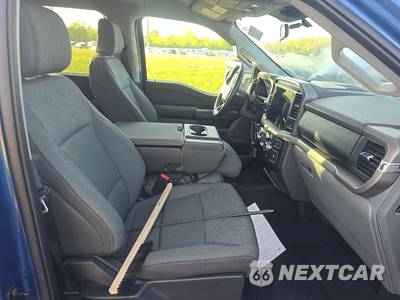 2025 Ford F-150 XLT Crew Cab Short Bed - zdjęcie 8 z 27 - miniatura