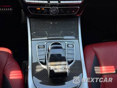 2021 Mercedes-Benz AMG G 63 4MATIC - zdjęcie 58 z 72 - miniatura
