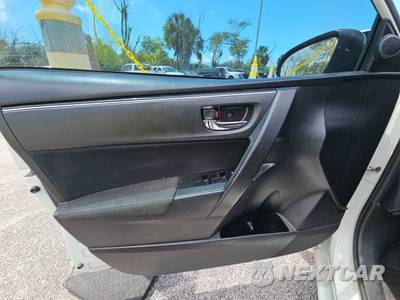 2017 Toyota Corolla LE Sedan - zdjęcie 15 z 40 - miniatura