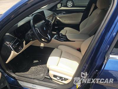 2023 BMW 5 Series Sedan 530i - zdjęcie 13 z 26 - miniatura