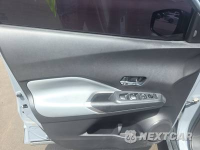 2023 Nissan Kicks SR - zdjęcie 9 z 31 - miniatura