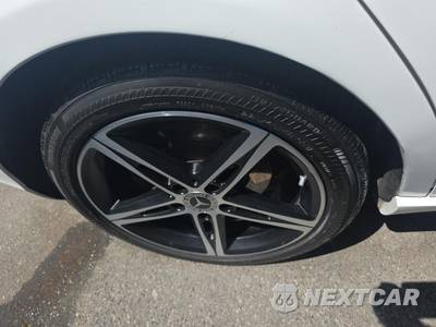 2019 Mercedes-Benz A 220 4MATIC - zdjęcie 10 z 22 - miniatura