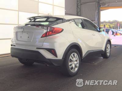 2021 Toyota C-HR LE - zdjęcie 4 z 21 - miniatura